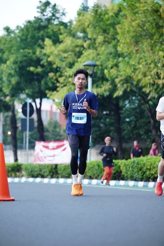 Race photo from KEMLU RUN 2025