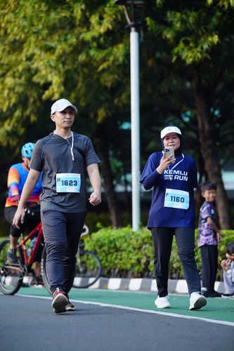Race photo from KEMLU RUN 2025