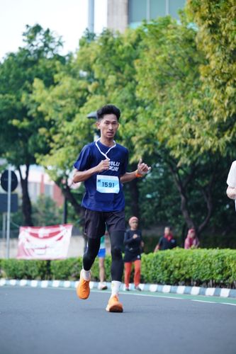 Race photo from KEMLU RUN 2025