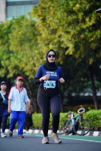 Race photo from KEMLU RUN 2025