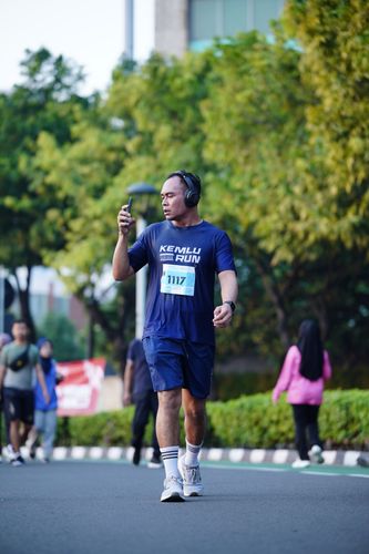 Race photo from KEMLU RUN 2025