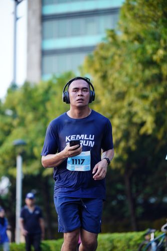 Race photo from KEMLU RUN 2025
