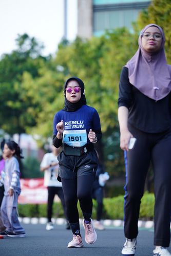 Race photo from KEMLU RUN 2025