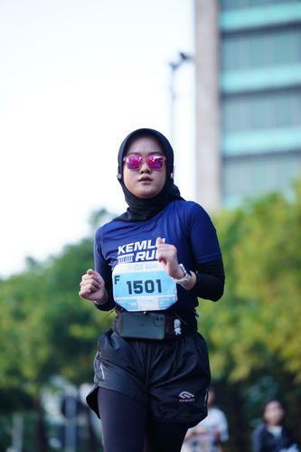 Race photo from KEMLU RUN 2025