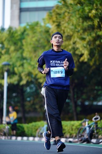 Race photo from KEMLU RUN 2025