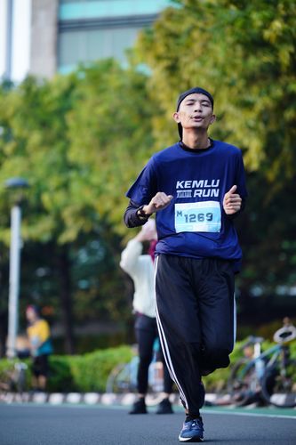 Race photo from KEMLU RUN 2025