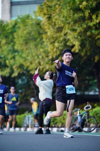 Race photo from KEMLU RUN 2025