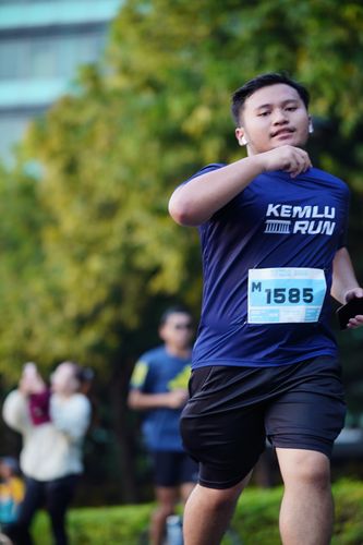 Race photo from KEMLU RUN 2025