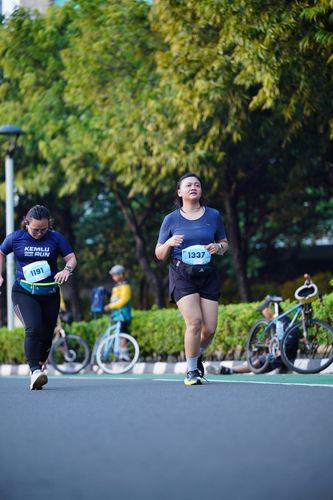 Race photo from KEMLU RUN 2025