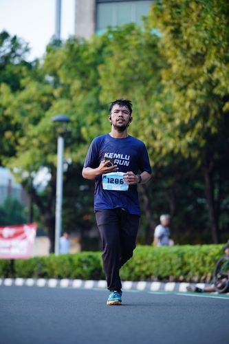 Race photo from KEMLU RUN 2025