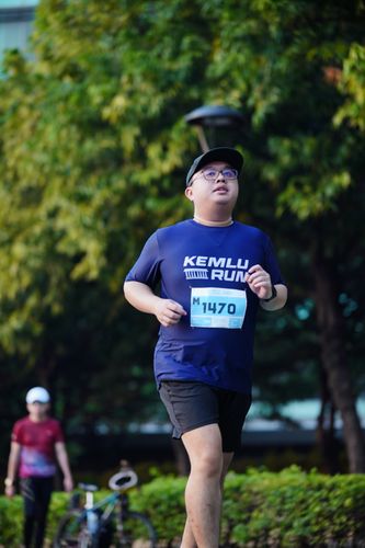 Race photo from KEMLU RUN 2025