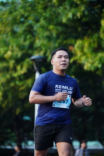 Race photo from KEMLU RUN 2025