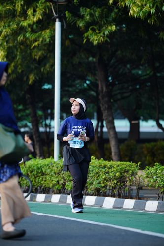 Race photo from KEMLU RUN 2025