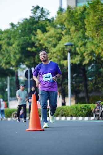 Race photo from KEMLU RUN 2025