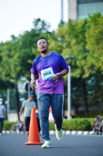 Race photo from KEMLU RUN 2025