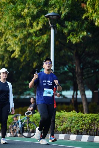 Race photo from KEMLU RUN 2025