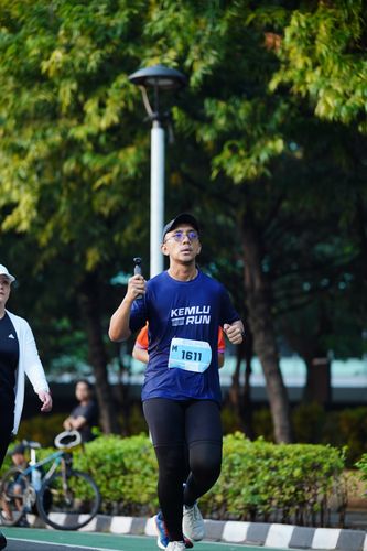 Race photo from KEMLU RUN 2025