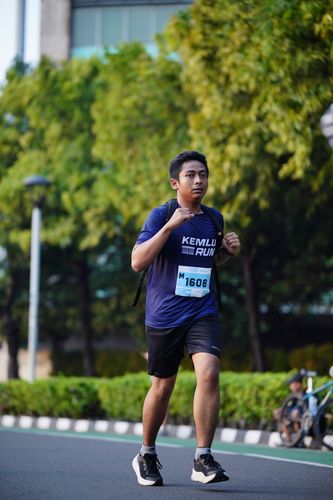 Race photo from KEMLU RUN 2025