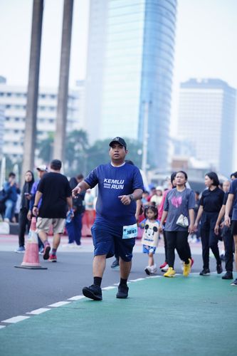 Race photo from KEMLU RUN 2025