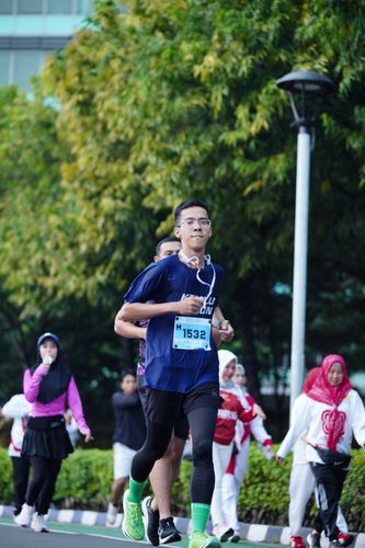 Race photo from KEMLU RUN 2025