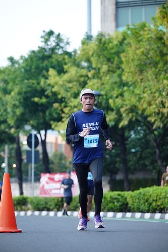 Race photo from KEMLU RUN 2025