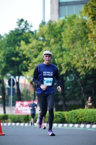 Race photo from KEMLU RUN 2025