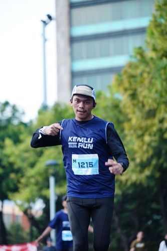 Race photo from KEMLU RUN 2025