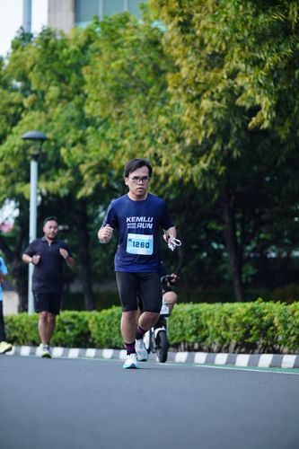 Race photo from KEMLU RUN 2025