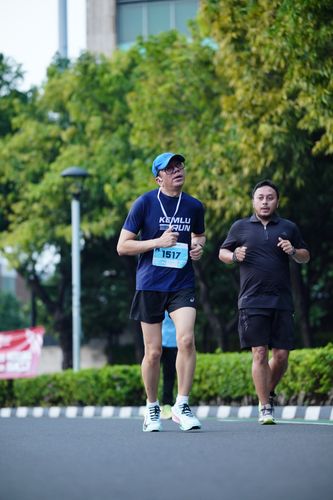 Race photo from KEMLU RUN 2025