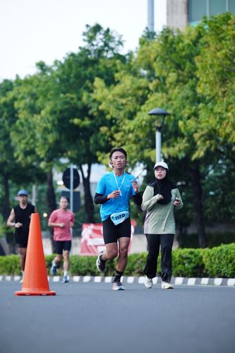 Race photo from KEMLU RUN 2025