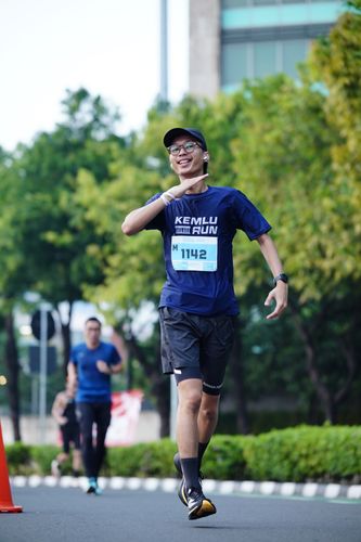 Race photo from KEMLU RUN 2025