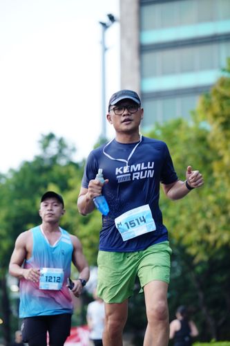 Race photo from KEMLU RUN 2025