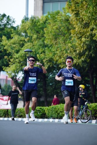 Race photo from KEMLU RUN 2025