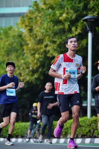 Race photo from KEMLU RUN 2025