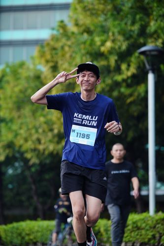 Race photo from KEMLU RUN 2025