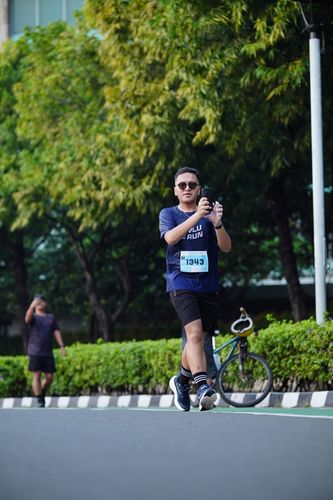 Race photo from KEMLU RUN 2025