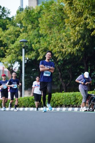 Race photo from KEMLU RUN 2025
