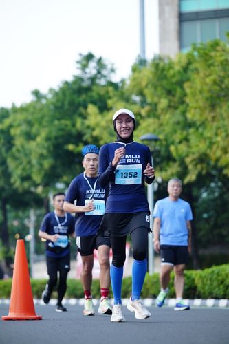 Race photo from KEMLU RUN 2025