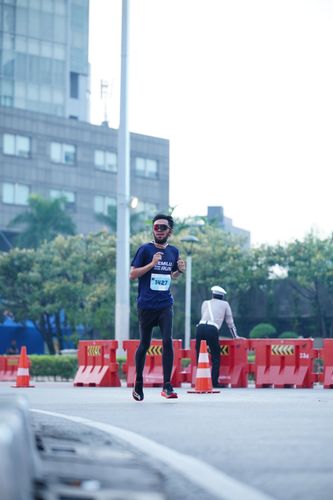 Race photo from KEMLU RUN 2025