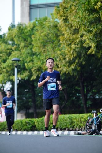 Race photo from KEMLU RUN 2025