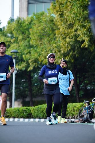 Race photo from KEMLU RUN 2025