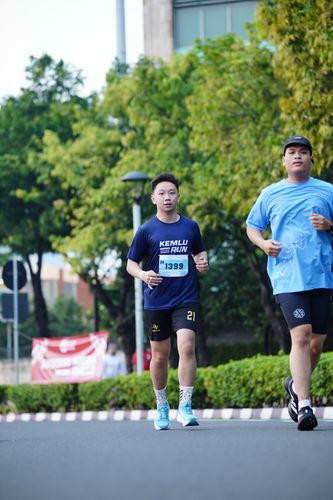 Race photo from KEMLU RUN 2025