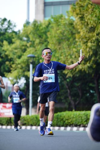 Race photo from KEMLU RUN 2025