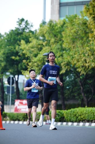 Race photo from KEMLU RUN 2025