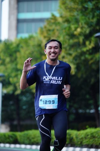 Race photo from KEMLU RUN 2025