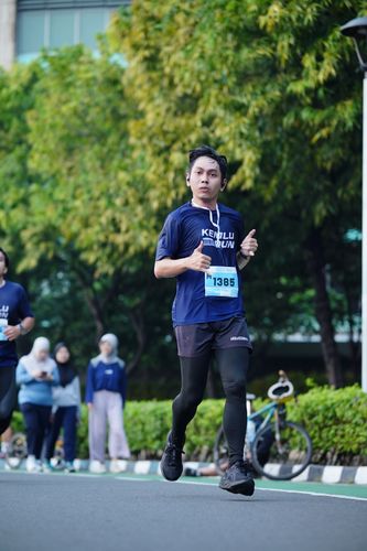 Race photo from KEMLU RUN 2025