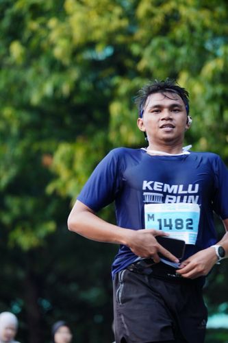 Race photo from KEMLU RUN 2025