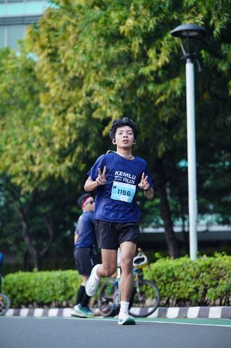 Race photo from KEMLU RUN 2025