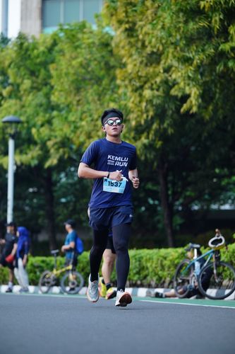 Race photo from KEMLU RUN 2025
