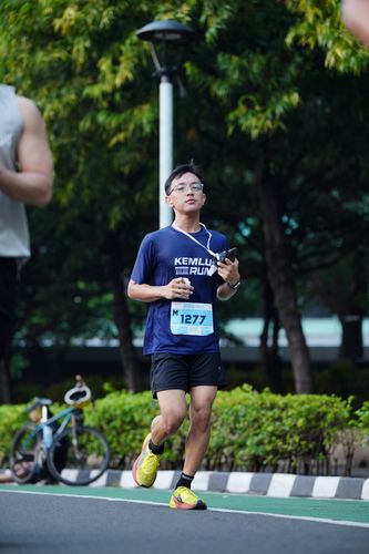 Race photo from KEMLU RUN 2025